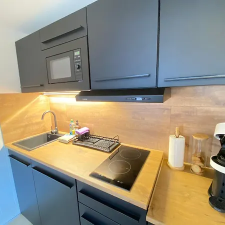 Fuer Monteure Oder Geschaeftsreisende Naehe Autobahn A1 Und A61 * Weilerswist