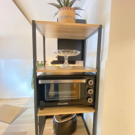 Fuer Monteure Oder Geschaeftsreisende Naehe Autobahn A1 Und A61 *