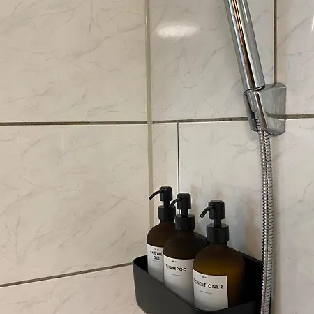 Apartamento Fuer Monteure Oder Geschaeftsreisende Naehe Autobahn A1 Und A61