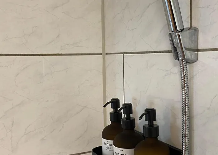 Apartament Gemuetliche Souterrain Wohnung Naehe Phantasialand Mit Parkplatz